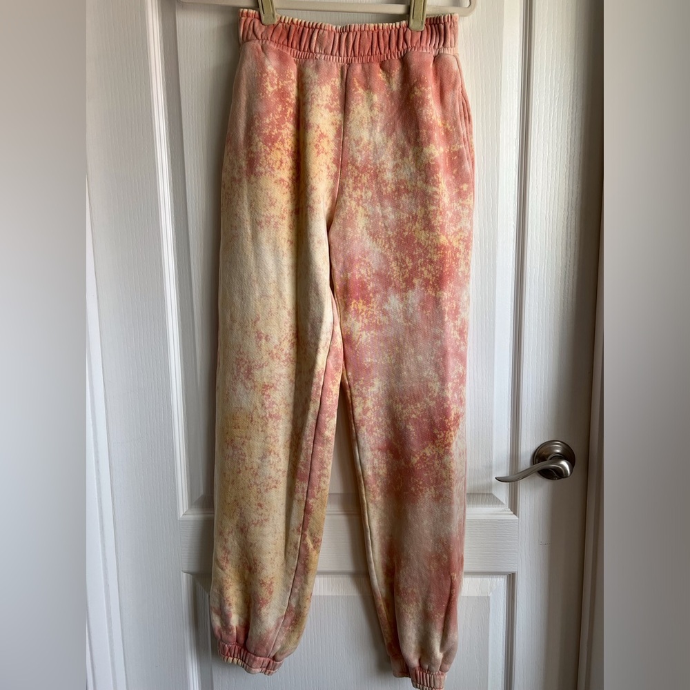 COTTON CITIZEN Milan Sweats Dahlia Splatter Pink & Cream Tie Dye Size S / $195